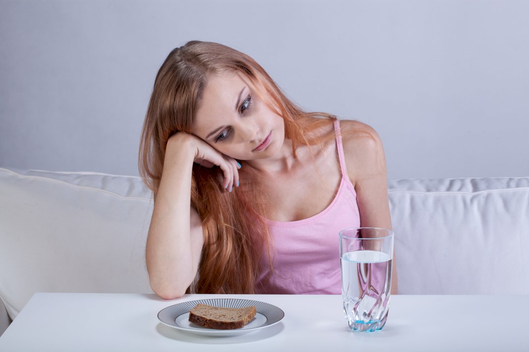 5 Tips to Deal With and Manage Anorexia